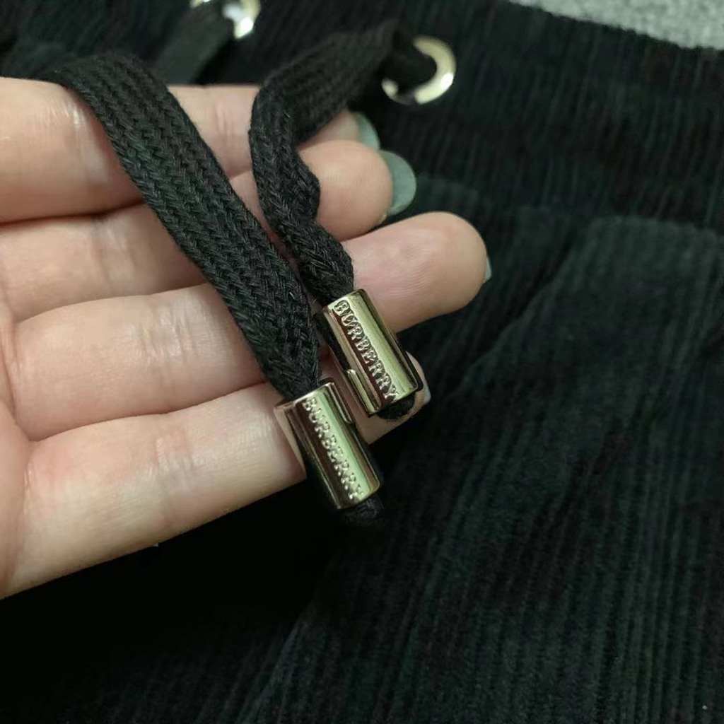 Bur-erry Trousers 152D
